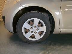 Kia-Venga-2